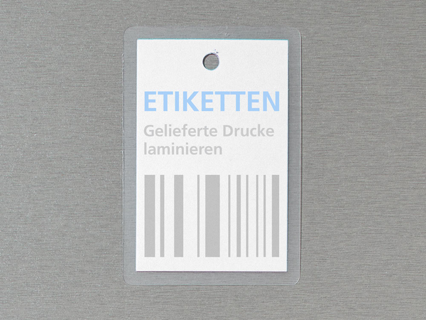Etiketten und Hangtags laminiert
